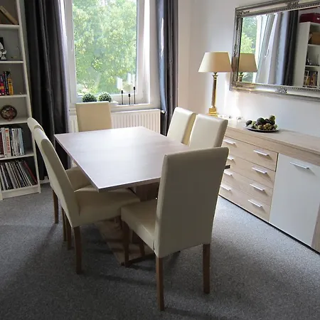 Abt Private Exhibition Ground Accommodatie bij particulieren *