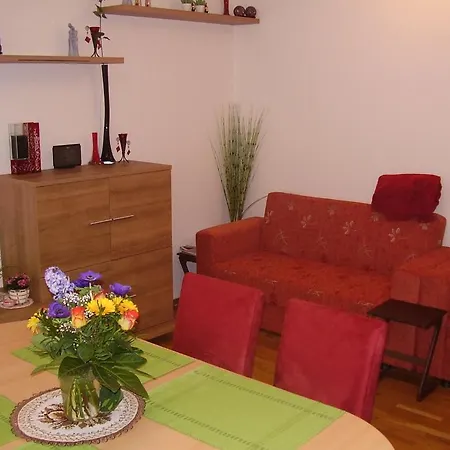 Privatunterkunft Abt Private Exhibition Ground