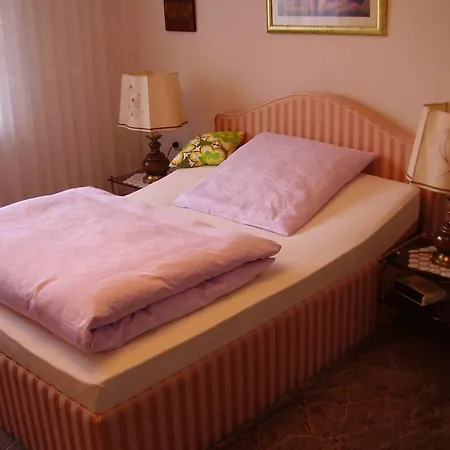 Abt Private Exhibition Ground Pansiyon Hannover