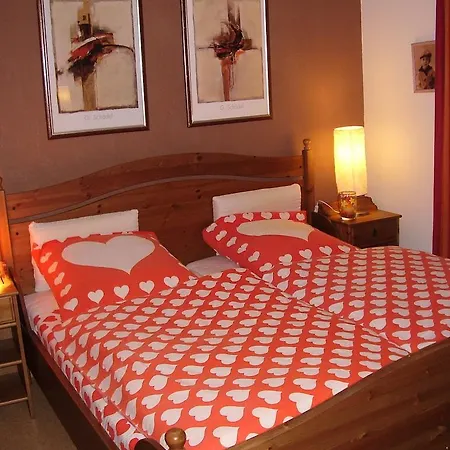 Abt Private Exhibition Ground Rum i privatbostad *